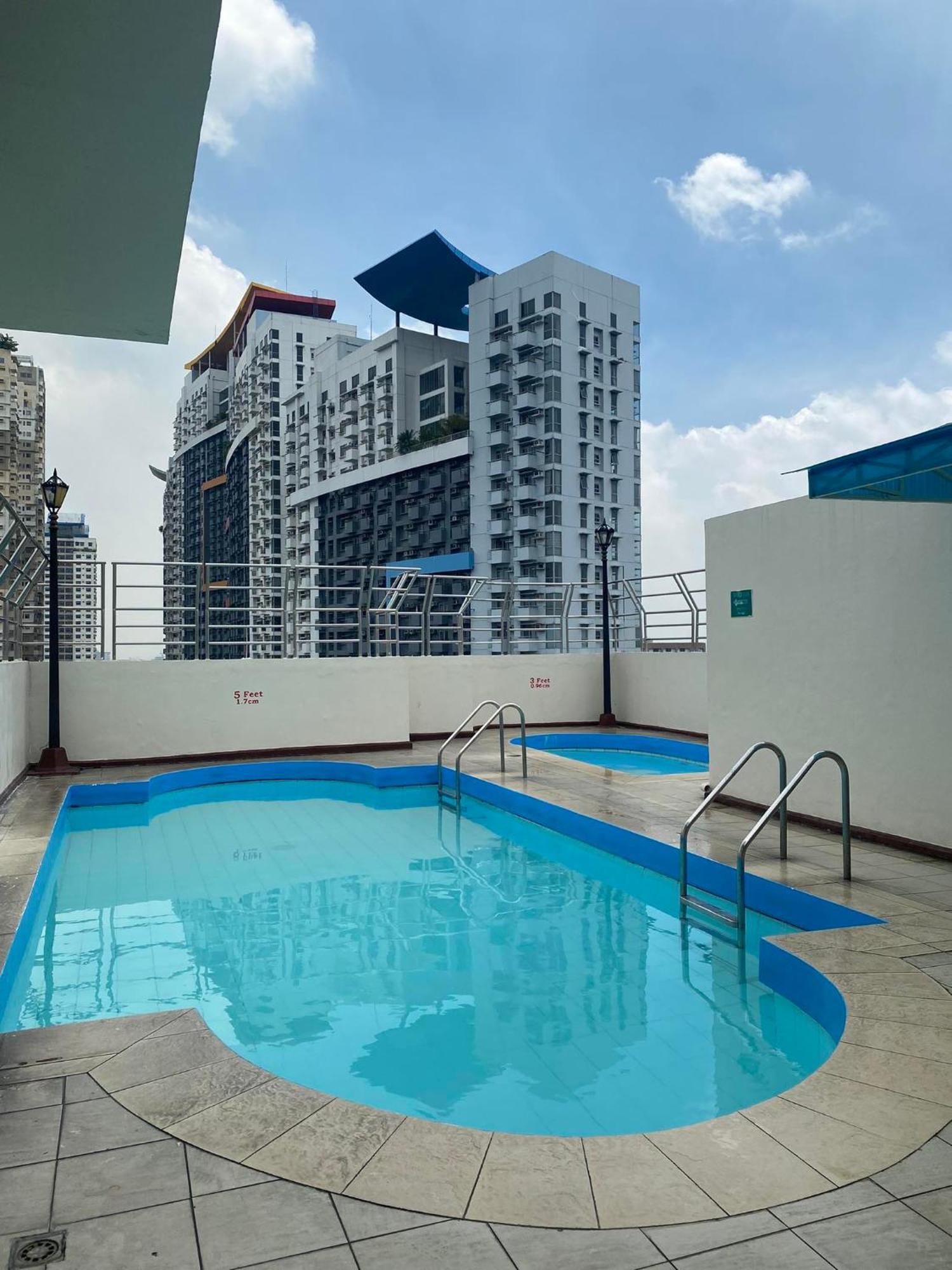 Fernandina 88 Suites Condo Cubao Exterior foto